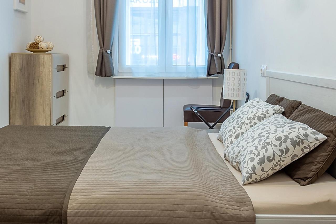 Goldcentral Apartment Dob Будапеща Екстериор снимка